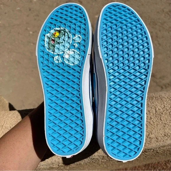 🎉Unisex Vans x SpongeBob SquarePants Sk8-Hi. - Picture 5 of 8